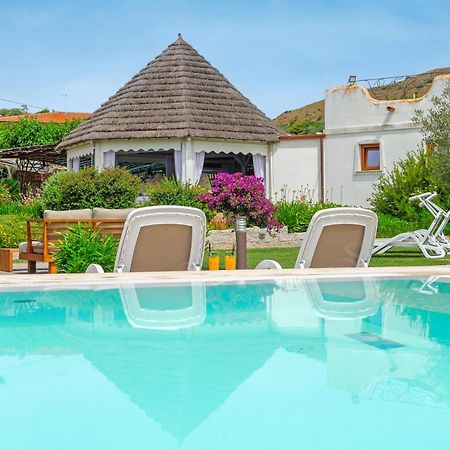 Il Giardino Degli Aranci Bed & Breakfast Mores Bagian luar foto