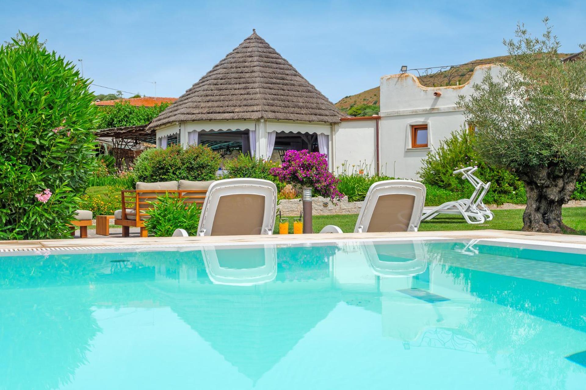 Il Giardino Degli Aranci Bed & Breakfast Mores Bagian luar foto
