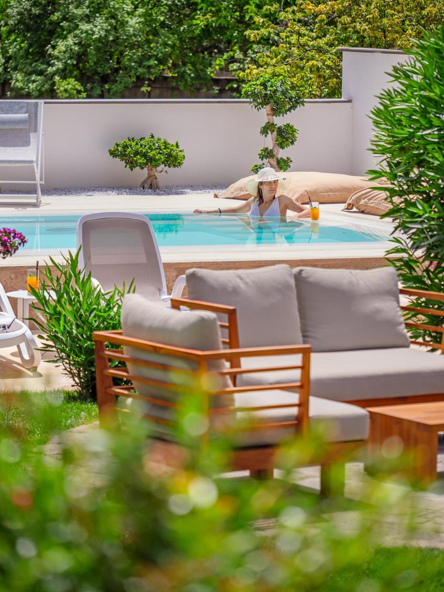 Il Giardino Degli Aranci Bed & Breakfast Mores Bagian luar foto