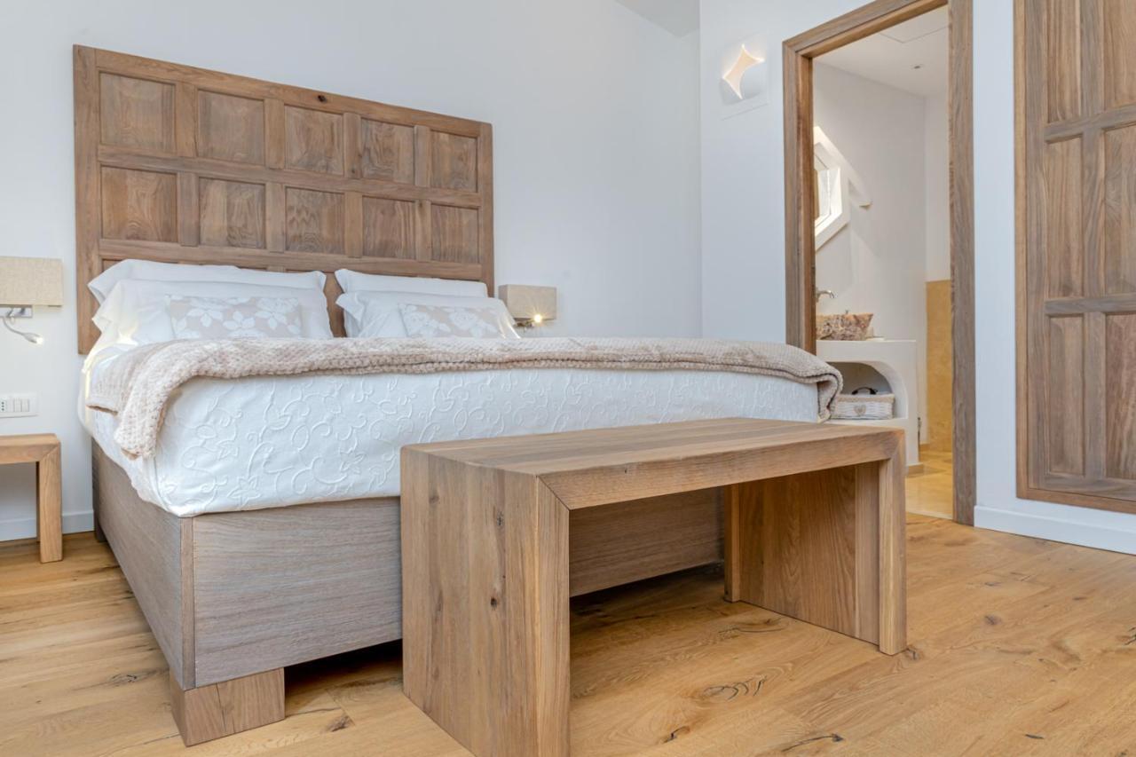 Il Giardino Degli Aranci Bed & Breakfast Mores Bagian luar foto